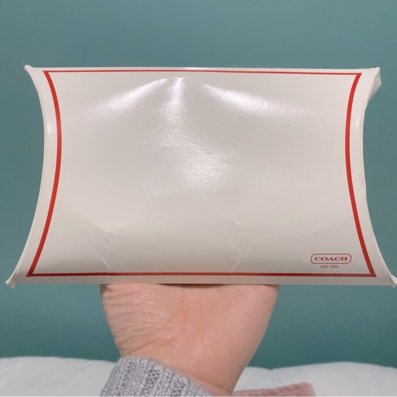 Coach wristlet - Picture 7 of 7